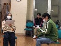 「雲を掴む」稽古の様子。