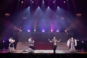 「青山オペレッタ THE STAGE ～メッザ・ルーナ / 光と影～」より。
