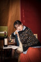 「本多劇場グループ×海外戯曲シリーズ第3弾『ULSTER AMERICAN』」椙山さと美のビジュアル。