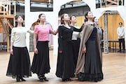劇団四季 最新ミュージカル「ゴースト&レディ」稽古場の様子。