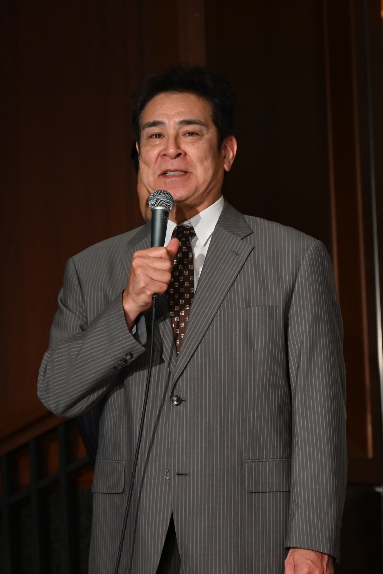 宇梶剛士
