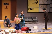 シス・カンパニー公演「カラカラ天気と五人の紳士」より。（撮影：宮川舞子）