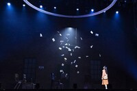 ミュージカル「VIOLET」より。（撮影：岡千里）