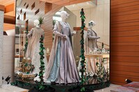 「『針と糸で繋ぐ未来への扉』展」より。（撮影：田中亜紀）