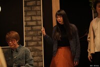 「笑わせんな」より。