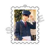 荒牧慶彦の切手型アクリルキーホルダー写真ver.。