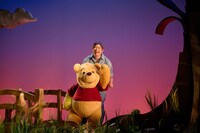 新作ミュージカル「ディズニー くまのプーさん」より。（撮影：鈴木健太）