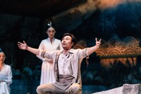 TIFA2024 Shakespeare’s Wild Sisters Group（Taiwan） X NIWAGEKIDAN PENINO（Japan）「誠實浴池」より。（提供：SWSG / 撮影：Kris Kang）