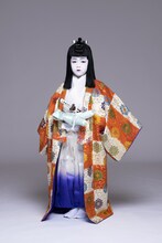 中村種太郎扮する鶴千代。(c)松竹