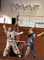 HEZのパフォーマンスの様子。（撮影：大洞博靖）