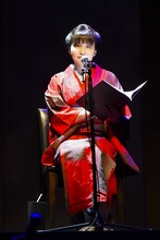 時代劇朗読劇「ひとごろし」より。およう役の中島愛。