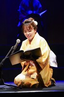 時代劇朗読劇「ひとごろし」より。かね役の小原好美。