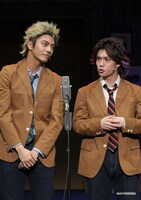 「舞台『あいつが上手で下手が僕で』-決戦前夜篇-」より。