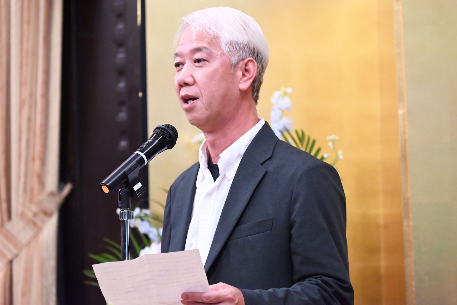 三重県文化会館の松浦茂之副館長兼事業課長。