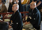 「十一代目豊竹若太夫襲名披露 成功祈願法要」の様子。（提供：国立劇場）