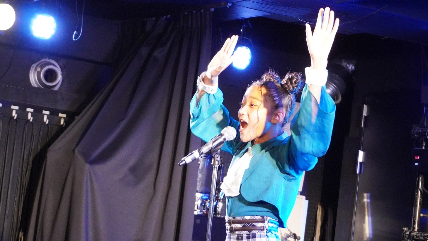 少女歌劇団ミモザーヌ「Pretty Live ～Only mimosane～」の様子。