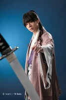 上仁樹扮する三好義継。