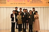 「中村雅俊芸能生活50周年記念公演」製作発表会見より。前列左から玉野和紀、久本雅美、コロッケ、田中美佐子、後列左から松田悟志、林翔太、小川菜摘、土生瑞穂。