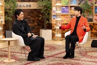 左から大泉洋、山崎育三郎。（写真提供：NHK）