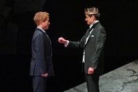 PARCO PRODUCE 2024「ハムレットQ1」より。