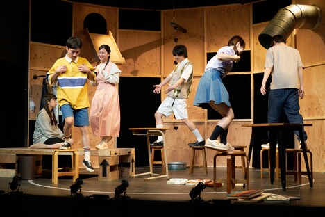 キ上の空論 獣三作 二作め「除け者（ノケモノ）は世の毒を噛み込む。」より。（撮影：保坂萌）