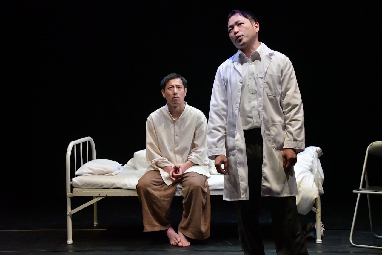 剥き出しの感情がぶつかり合う熱い芝居に、9PROJECT「象」開幕