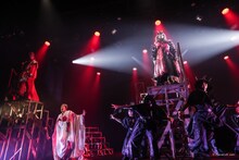 劇団壱劇屋東京支部「BLACK SMITH -ブラックスミス-」より。（撮影：河西沙織）