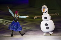 「ディズニー・オン・アイス」より。