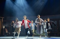 NAPPOS PRODUCE 舞台「湯を沸かすほどの熱い愛」より。(c)引地信彦