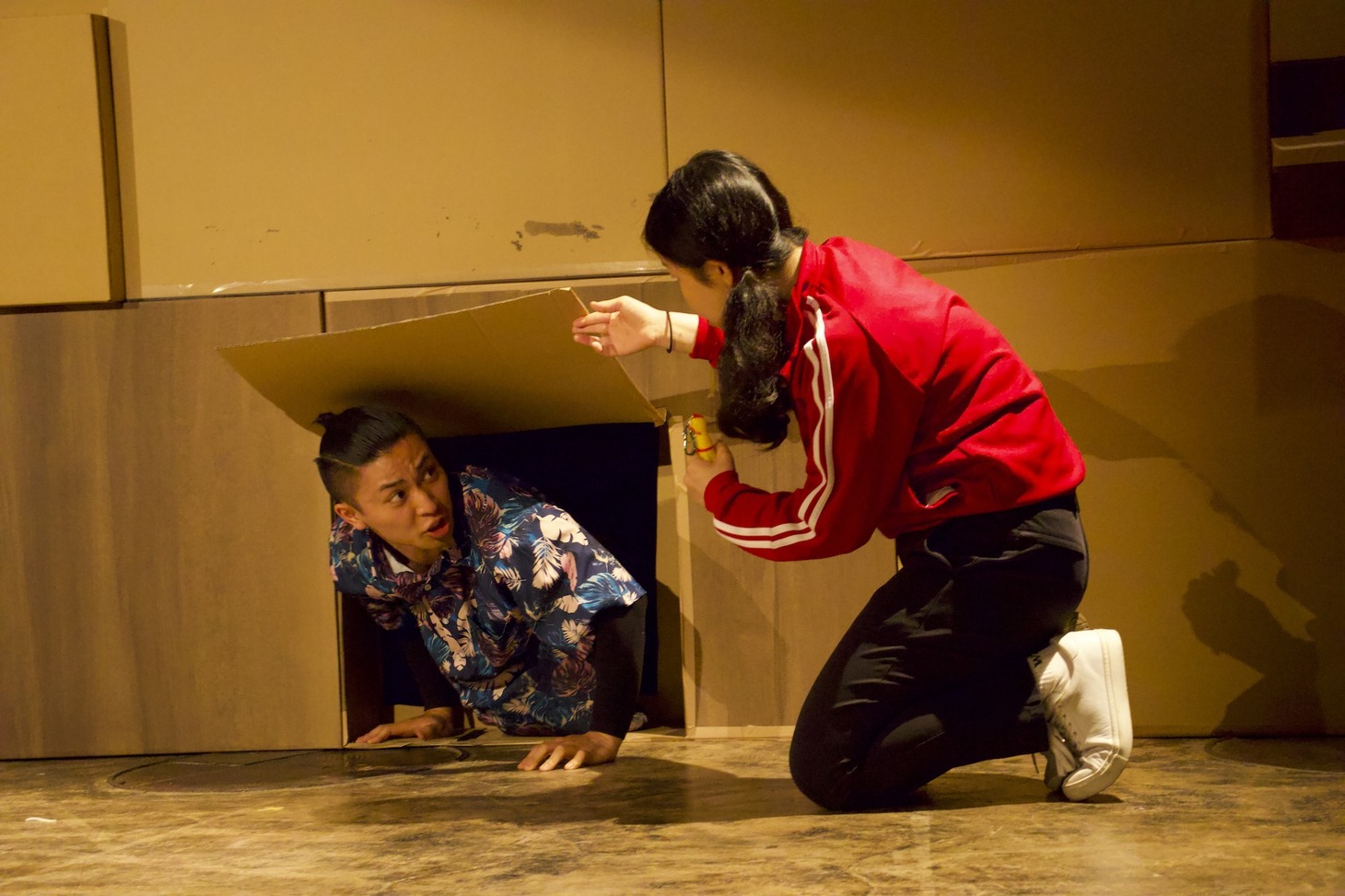 劇団身体ゲンゴロウ第7回公演「最初の二十面相」より。