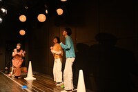 譜面絵画 vol.15「良いキャンペーン」より。（撮影：大川あやの）