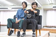 左から高橋健介、萩谷慧悟。