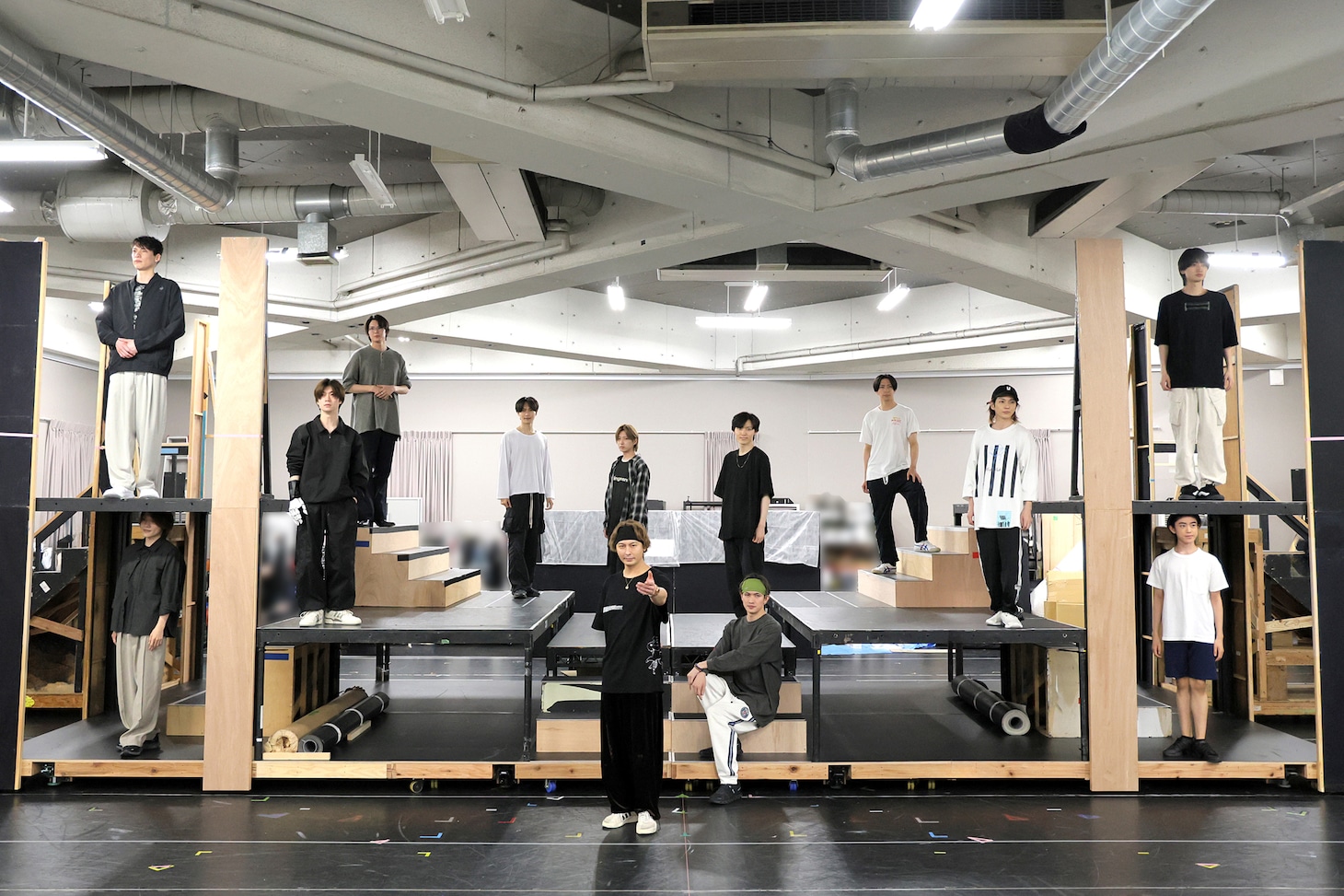 「Butlers' 歌劇『悪魔執事と黒い猫』～薔薇薫る舞踏会編～」稽古の様子。（撮影：大塚浩史 / DOUBLE SQUEEZE Inc.）