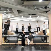 Butlers' 歌劇「悪魔執事と黒い猫」より稽古写真が到着、“瞑想タイム”の実施も決定