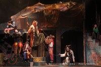 劇団おぼんろ 第24回本公演「聖ダジュメリ曲芸団」より。