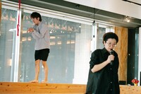 ハイドロブラスト「ケアと演技」より。（撮影：加藤甫）