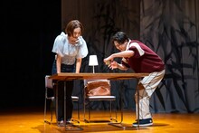 兵庫県立ピッコロ劇団 第79回公演「あしあとのおと、ものがたり」より。