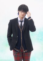 眞嶋秀斗扮する辻堂颯太。