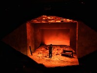 「う蝕」より。（撮影：細野晋司）