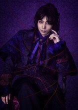 ダリ・デリコ役の染谷俊之。