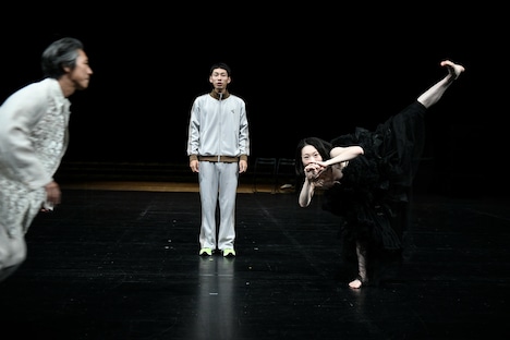 「akakilike『希望の家』」より。(撮影:山田毅)