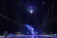 「氷艶 hyoen 2024 -十字星のキセキ-」より。