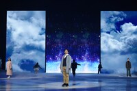 「氷艶 hyoen 2024 -十字星のキセキ-」より。