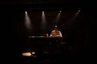 Group B presents「ダイニング・テーブル～ブロンテ一家のいたところ～」より。