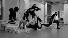 OrganWorksが10周年公演「光廷と崩底」の稽古場の様子を届ける