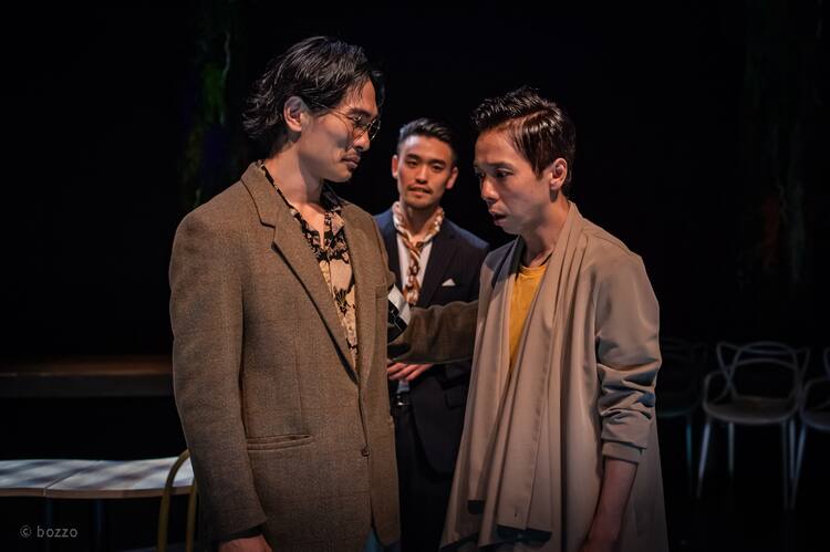 近未来の架空の森で暮らす人々描く、アマヤドリ新作「牢獄の森」豊橋で 