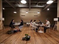 劇団普通「水彩画」より。（撮影：福島健太）