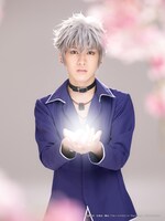 田村升吾扮する草摩潑春。