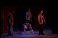 劇団7枠13番旗揚げ公演「折り合いの終幕」より。