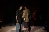 劇団7枠13番旗揚げ公演「折り合いの終幕」より。